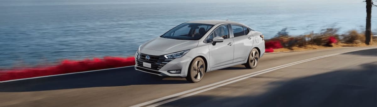 2026 Nissan VERSA - Imagen 1