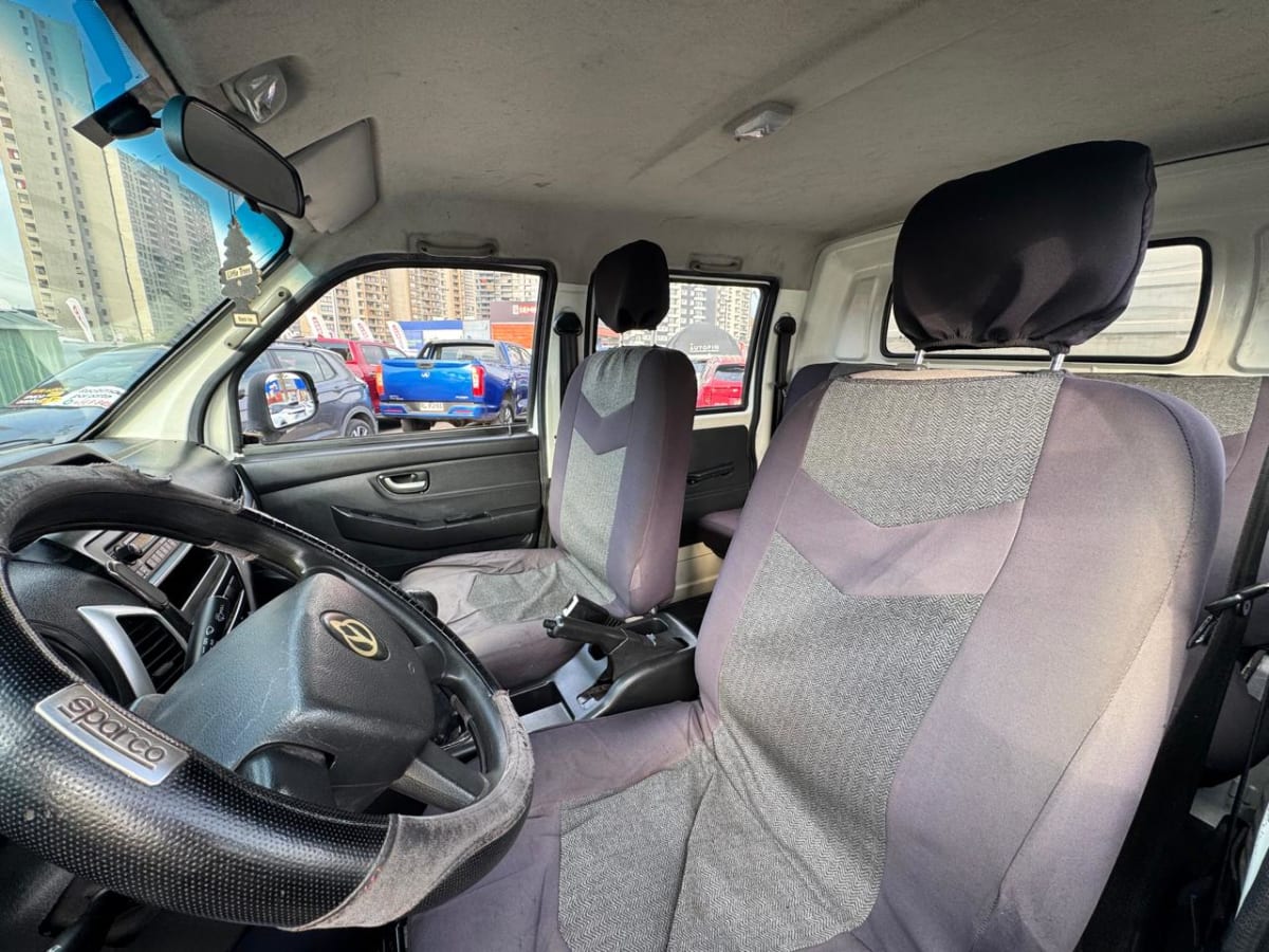 2021 Kyc X5 PLUS CARGO BOX DC Blanco - Miniatura 9