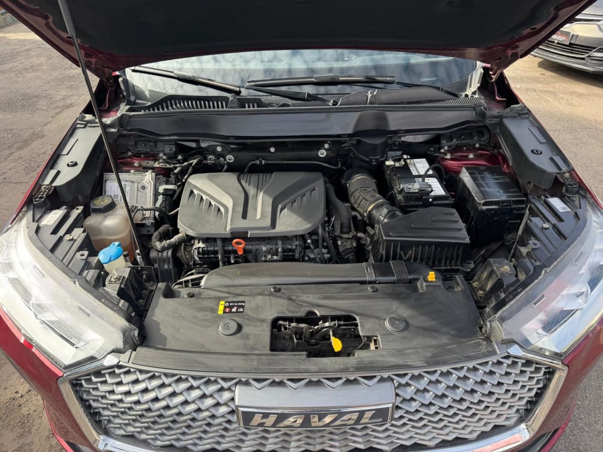 2024 Haval H6 DELUXE Rojo - Miniatura 8