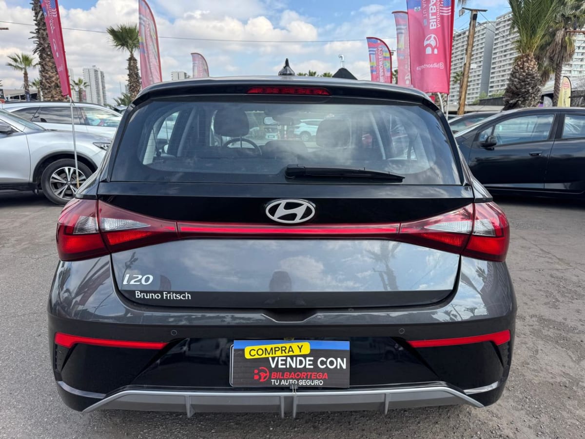 2026 Hyundai I20 Gris - Miniatura 4