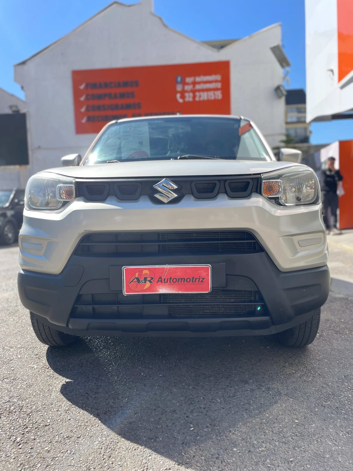 2023 Suzuki SPRESSO HB - Miniatura 2