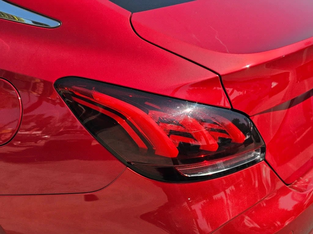 2024 MG Gt DCT Rojo - Miniatura 10