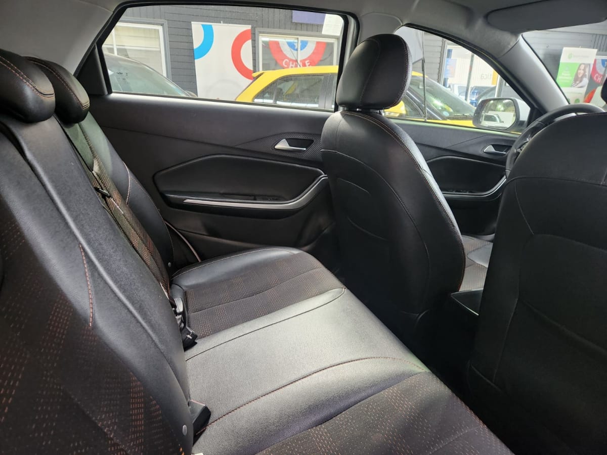 2021 Chery Tiggo 2 1.5 Blanco - Miniatura 10