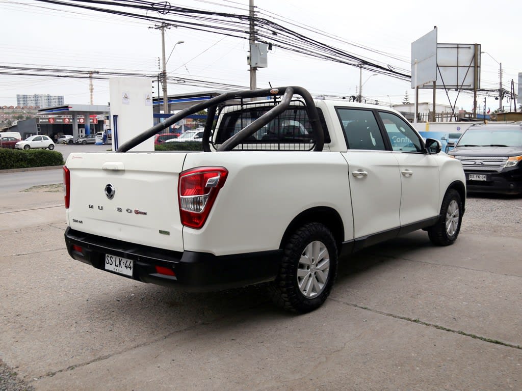 2023 SsangYong Musso Grand - Miniatura 5