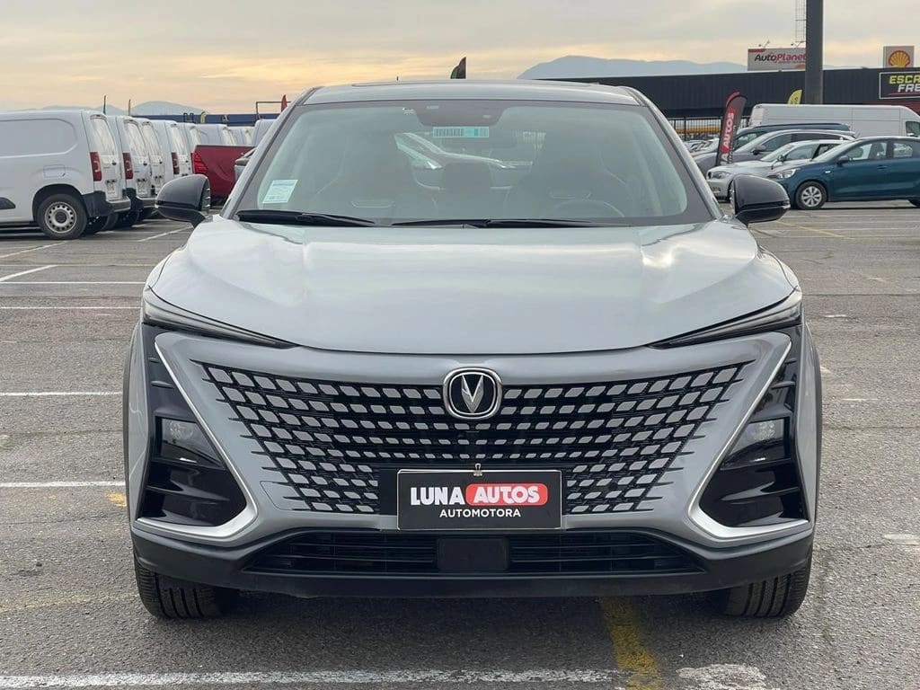 2024 Changan UNI-T LUXURY - Miniatura 2