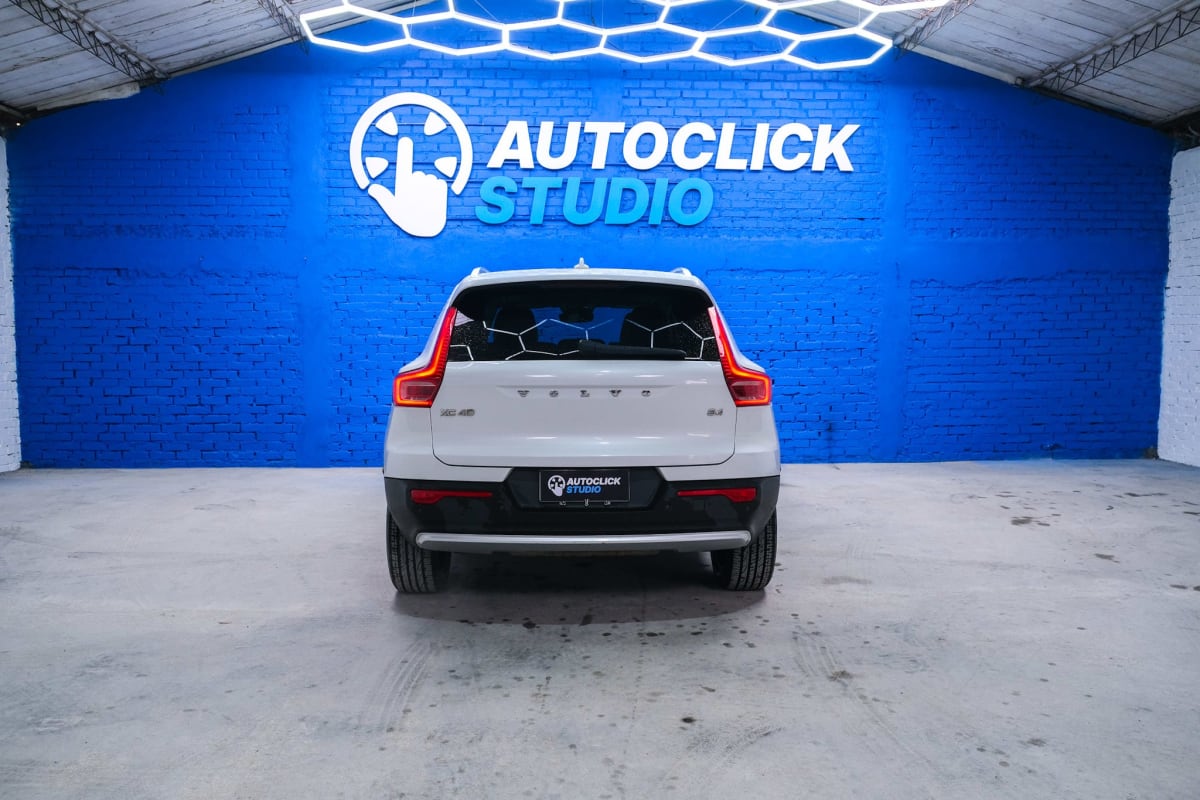 2024 Volvo Xc40 B4 - Miniatura 10