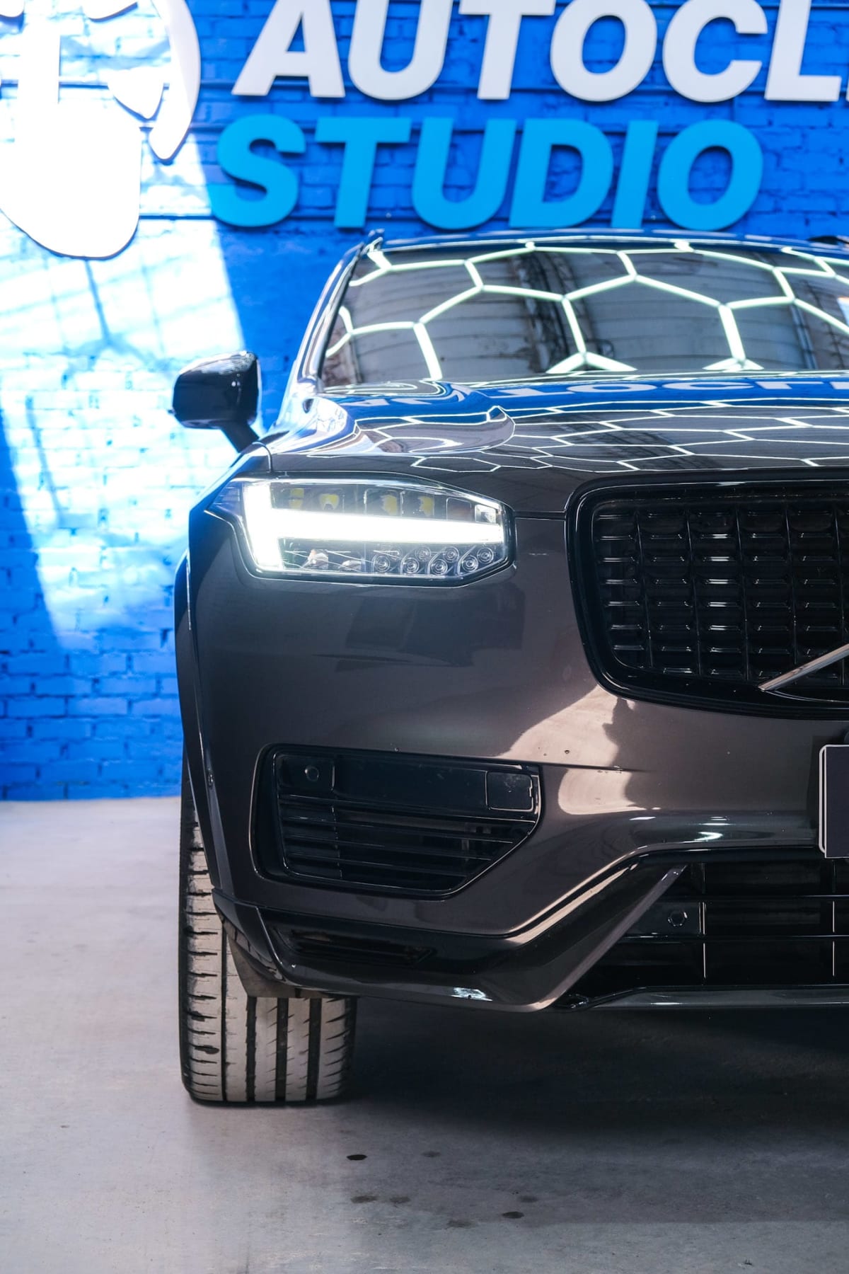 2025 Volvo Xc90 T8 - Miniatura 7