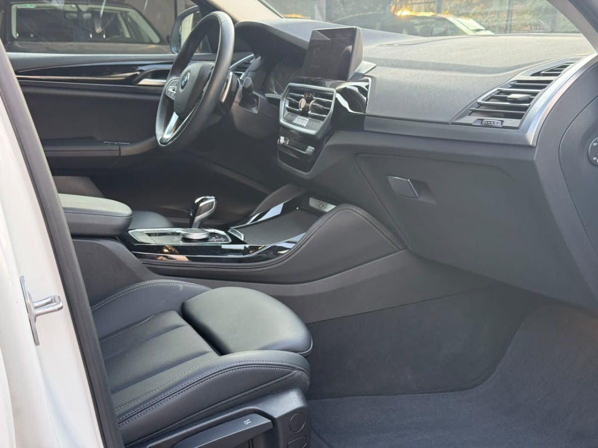 2025 BMW X4 20I BLANCO - Miniatura 7