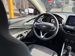 2023 CHEVROLET ONIX 1.0T Blanco - Miniatura 2