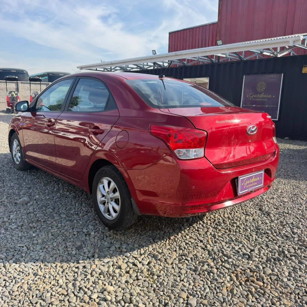 2022 Hyundai Verna - Miniatura 5