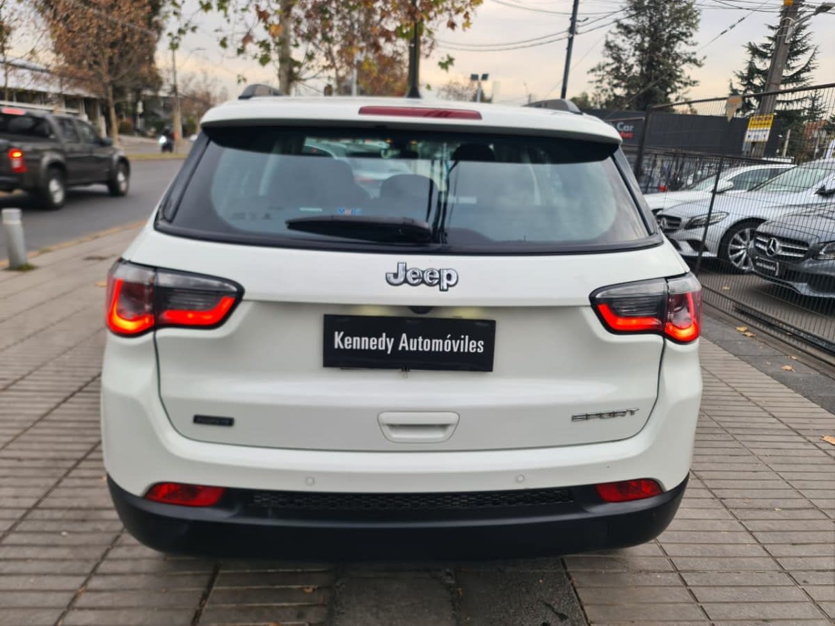 2020 Jeep Compass 2.4 Blanco - Miniatura 3