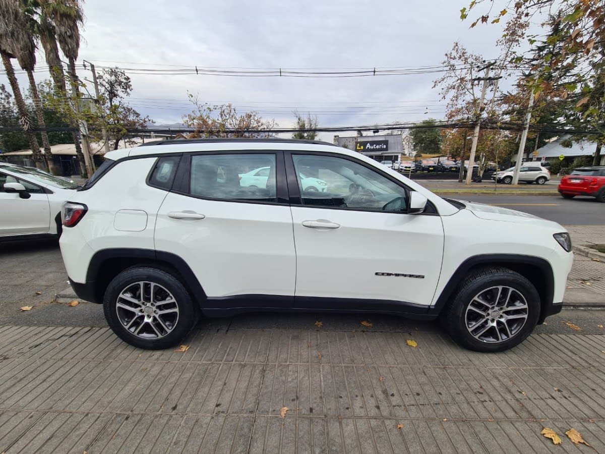 2020 Jeep Compass 2.4 Blanco - Miniatura 5