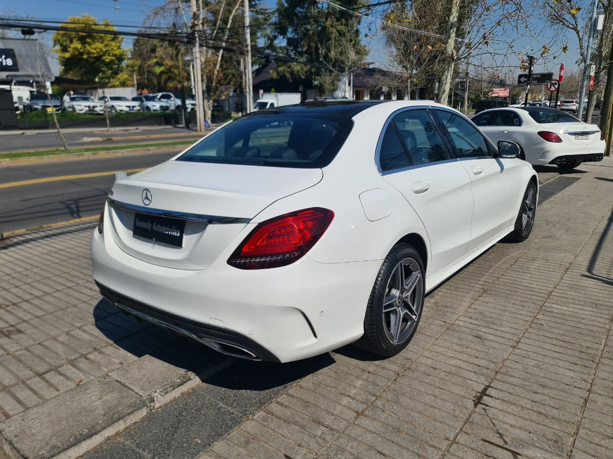 2019 Mercedes-Benz C200 2.0 Blanco - Miniatura 4