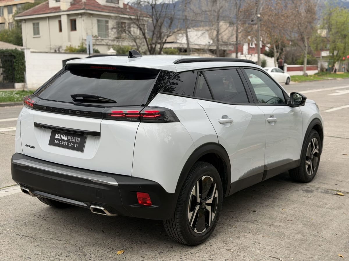 2024 Peugeot 2008 Allure Blanco - Miniatura 8
