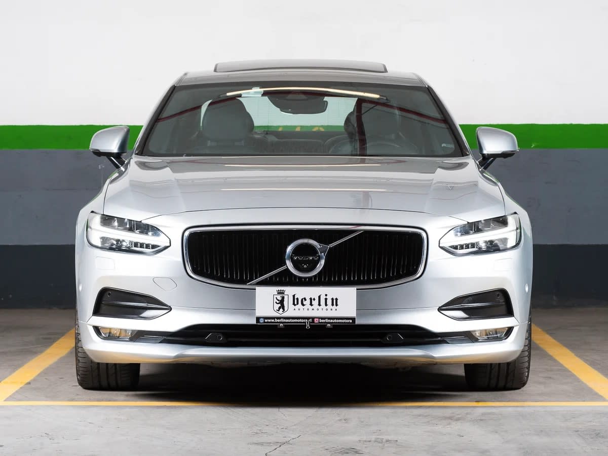 2018 VOLVO S90 2.0L Plata - Miniatura 2