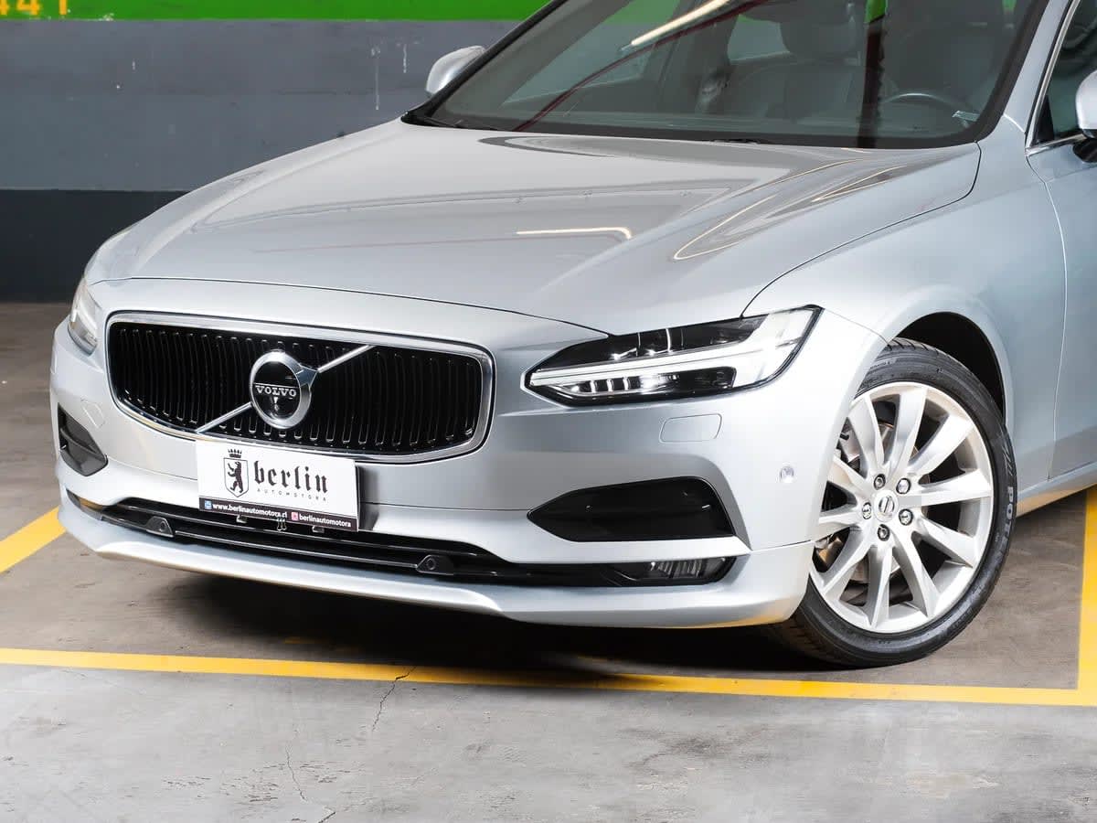 2018 VOLVO S90 2.0L Plata - Miniatura 4