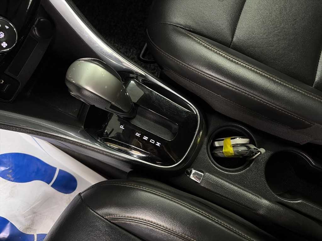 2018 Chevrolet Trax Gasoline Gris - Miniatura 7
