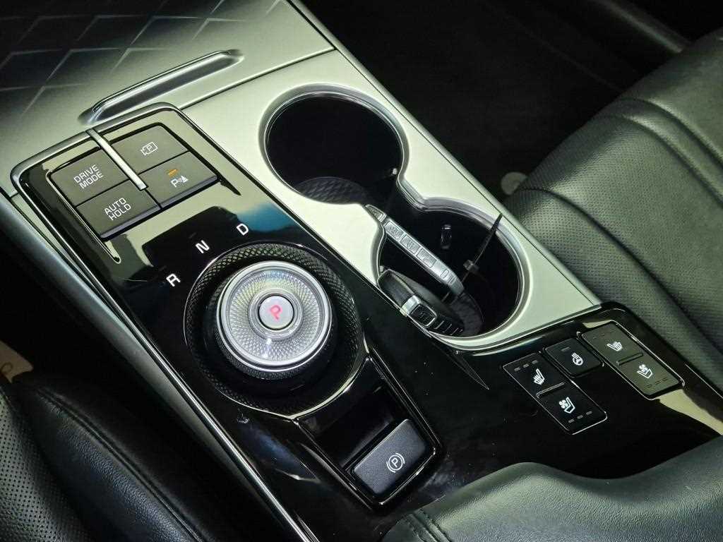 2023 Kia K8 Hybrid Negro - Miniatura 8