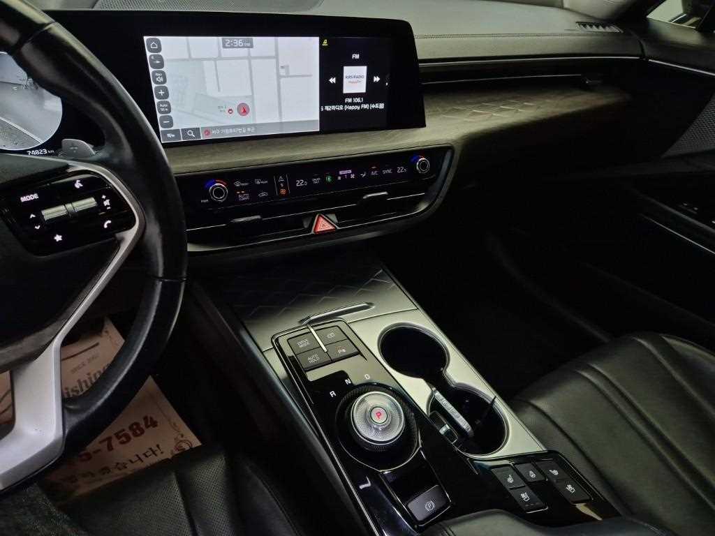 2023 Kia K8 Hybrid Negro - Miniatura 10