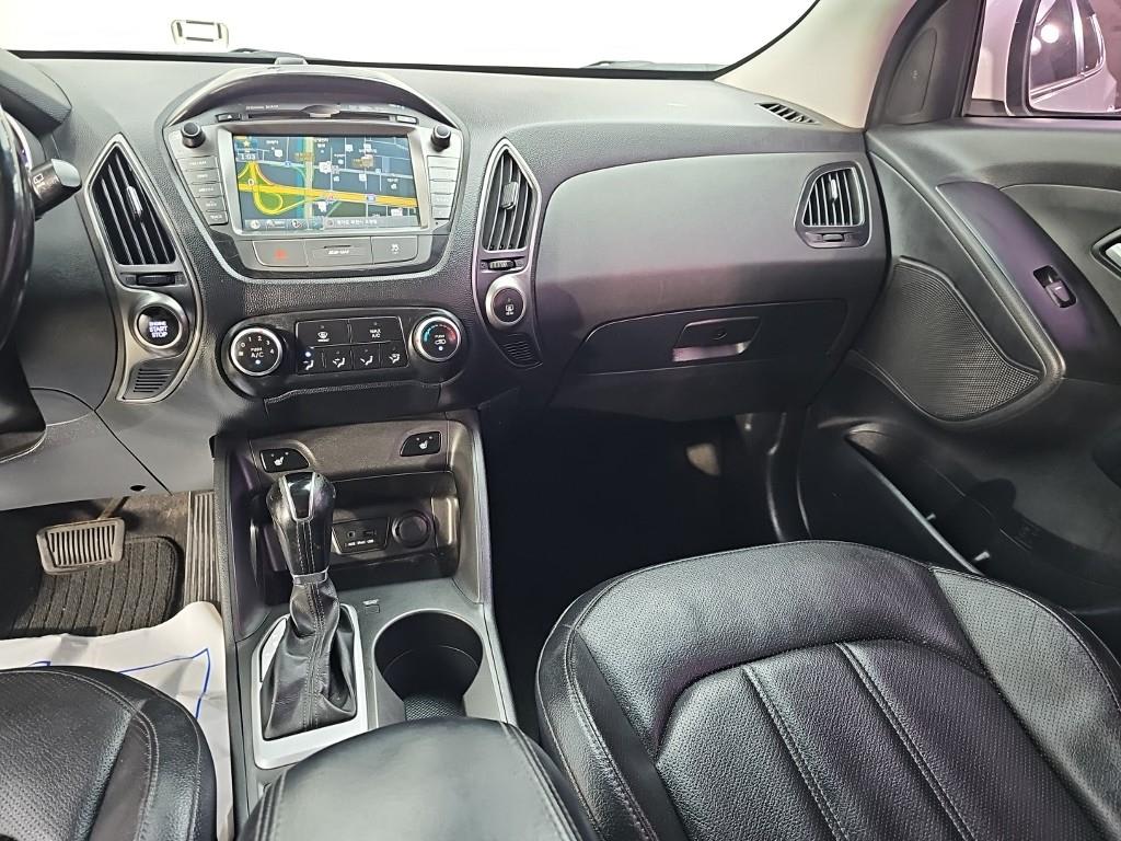 2015 Hyundai Tucson iX Blanco - Miniatura 10