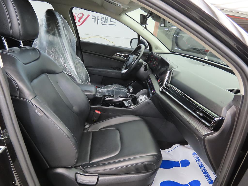 2022 Kia Sportage 2.0 Negro - Miniatura 8