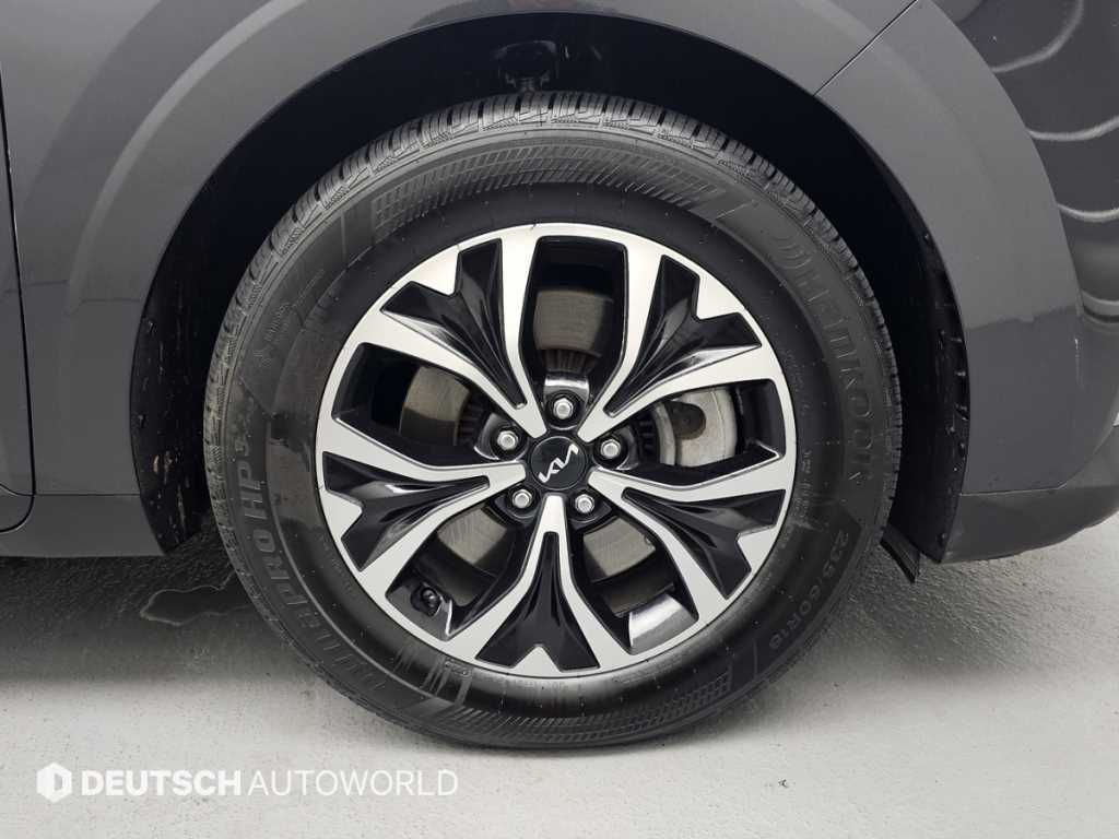 2023 Kia Carnival 4th - Miniatura 5
