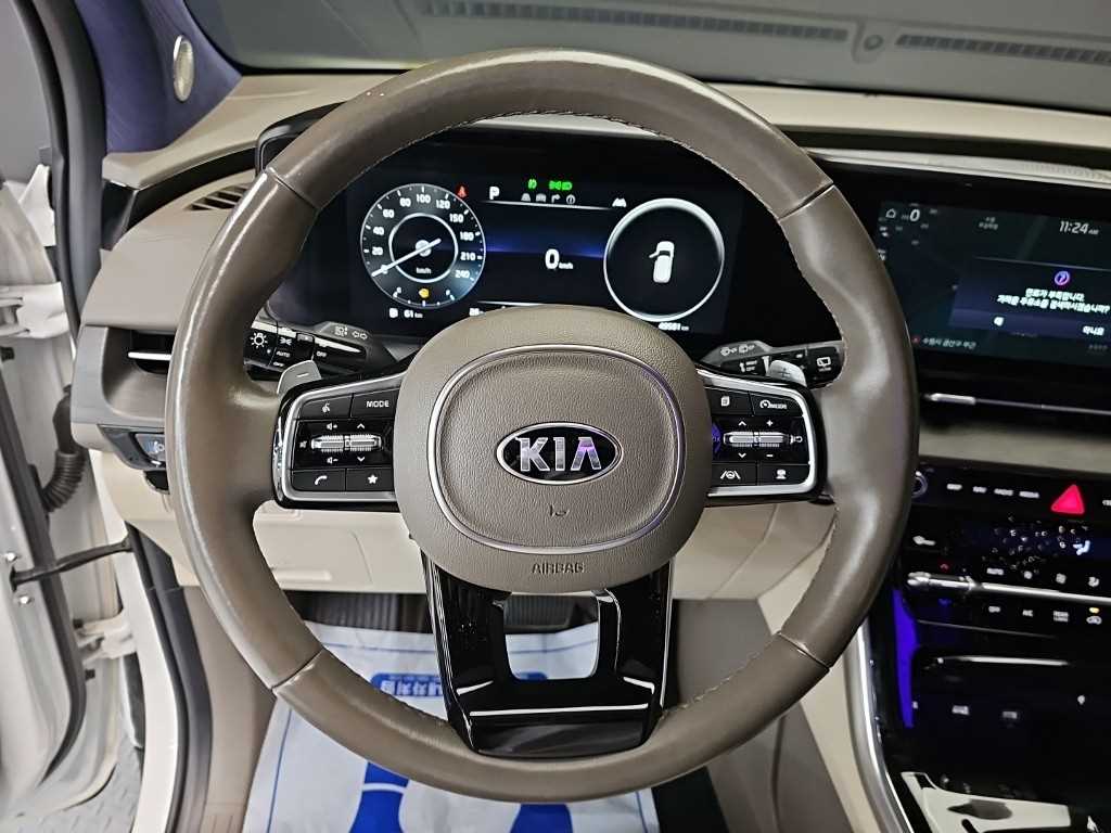 2021 Kia Carnival 4th Blanco - Miniatura 9