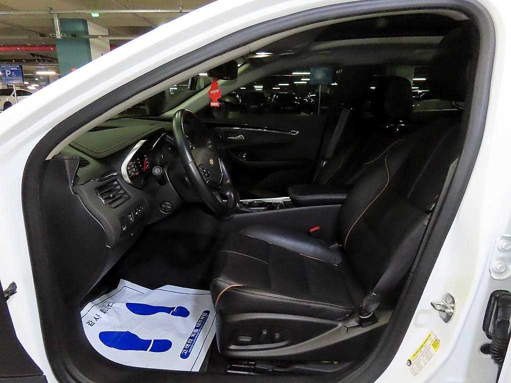 2016 Chevrolet Impala 2.5 Blanco - Miniatura 6