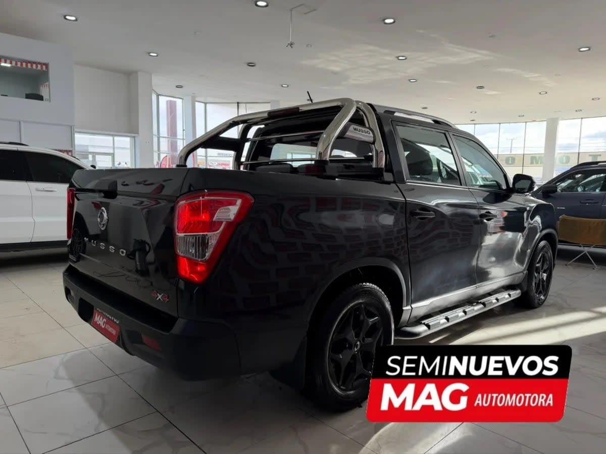 2021 SsangYong Musso 2.2D - Miniatura 4