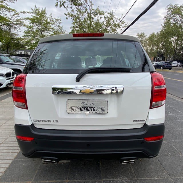 2016 Chevrolet CAPTIVA LS Blanco - Miniatura 8