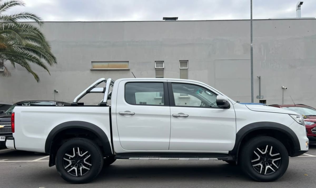 2022 JAC T8 4x2 Blanco - Miniatura 7
