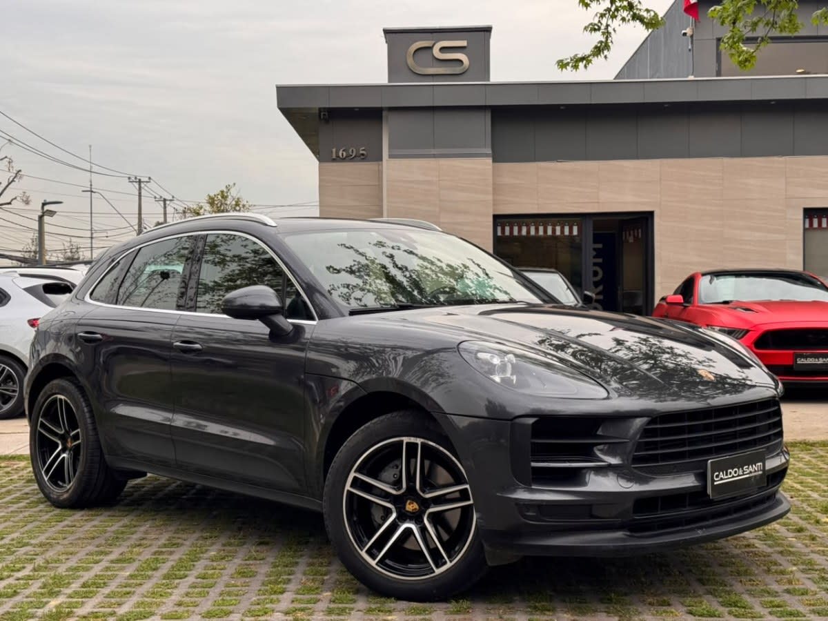 2021 Porsche Macan S Gris - Miniatura 7
