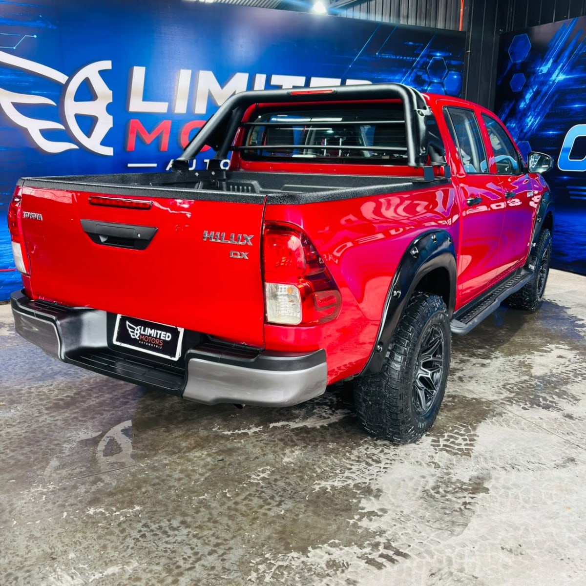 2024 Toyota HILUX 2.4 MT 4X4 DC - Miniatura 8