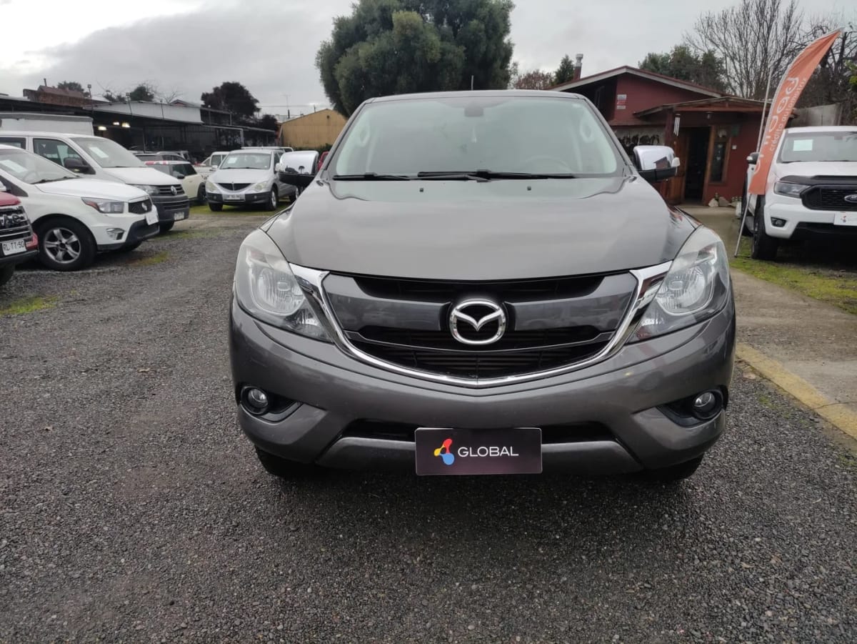 2020 Mazda BT-50 3.2 - Imagen 1