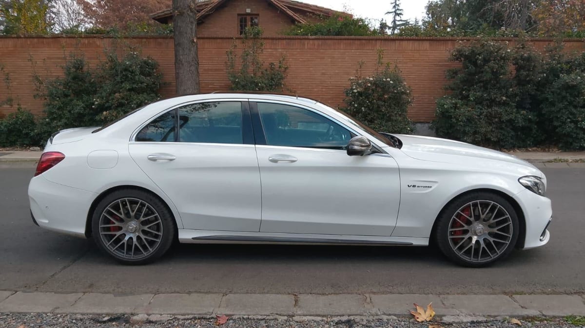 2019 Mercedes-Benz C63 AMG Blanco - Miniatura 4