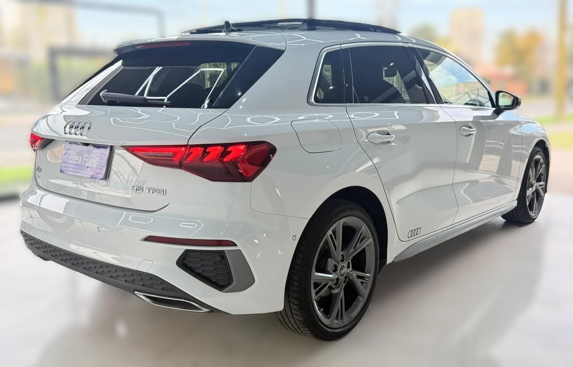 2023 AUDI A3 SPORTBACK SLINE 35 Blanco - Miniatura 7