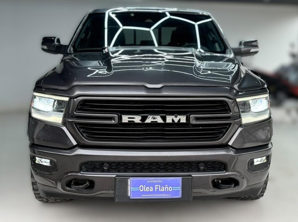 2022 Ram RAM 1500 LARAMIE 5.7 4X4 SPORT Gris - Miniatura 2