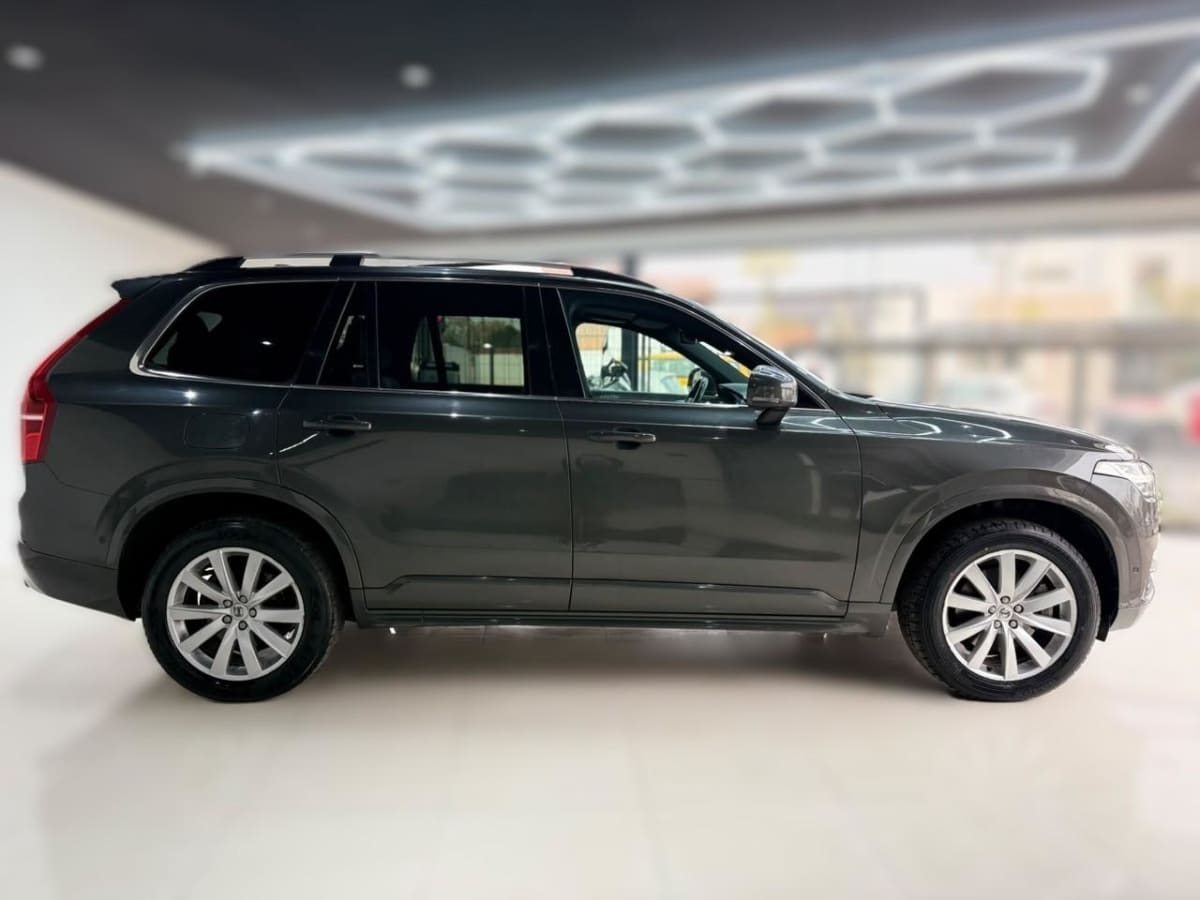 2020 Volvo XC90 II D5 MOMENTUM Gris - Miniatura 6