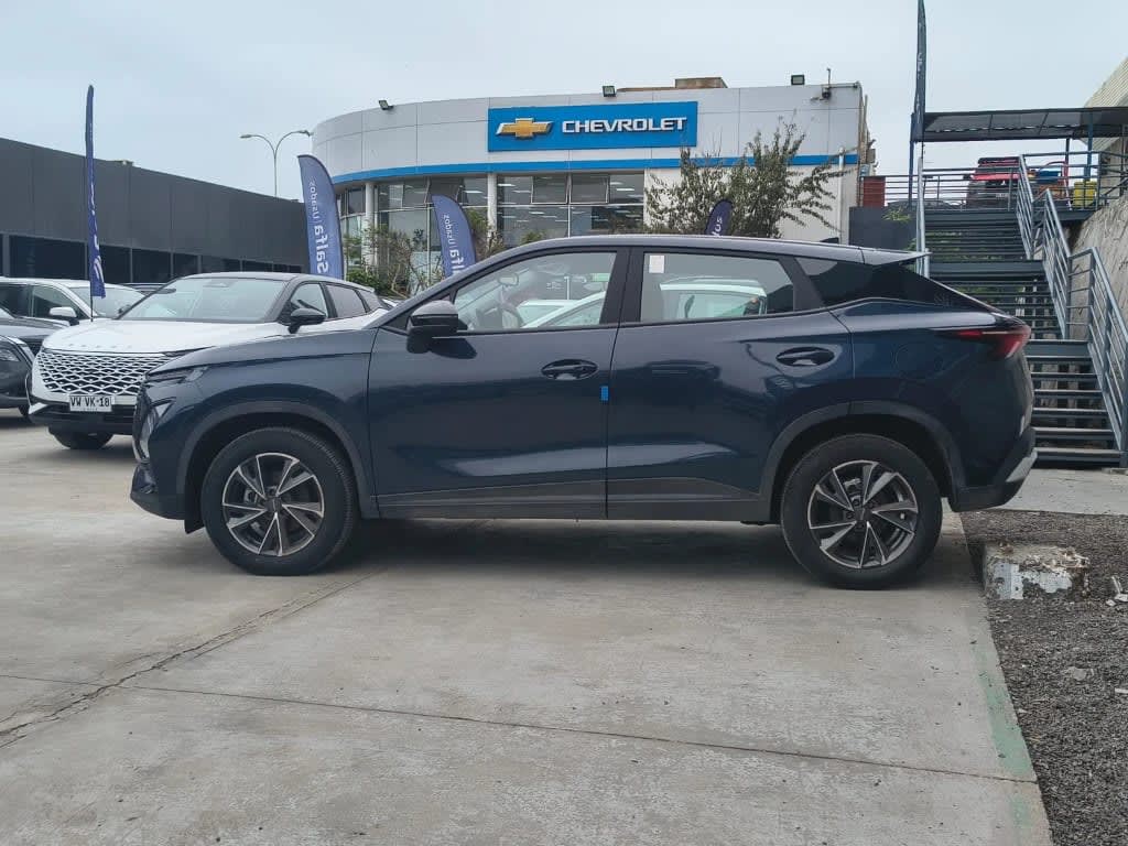 2025 Omoda C5 1.5 Azul - Miniatura 5