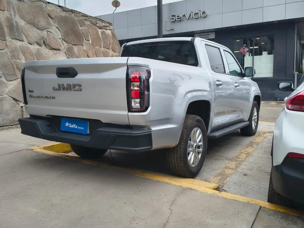 2024 Jmc Grand avenue 4X2 Plata - Miniatura 5