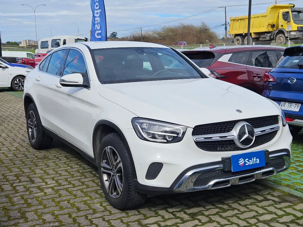 2023 Mercedes-Benz Glc 200 COUPE Blanco - Miniatura 3