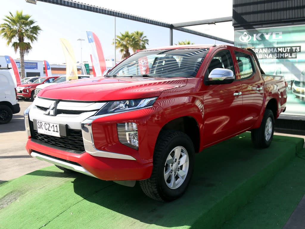 2023 Mitsubishi L200 2.4 - Imagen 1