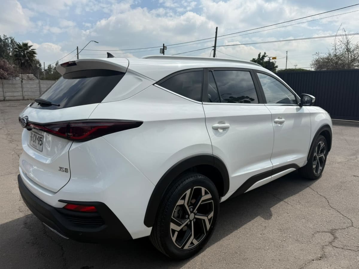 2024 JAC Js8 Turbo Blanco - Miniatura 5