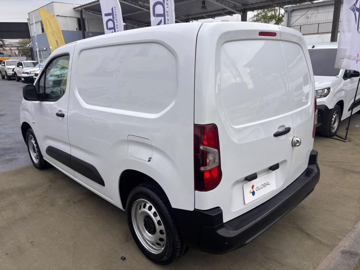 2023 Citroen BERLINGO K9 1.6 K9 Blanco - Miniatura 6