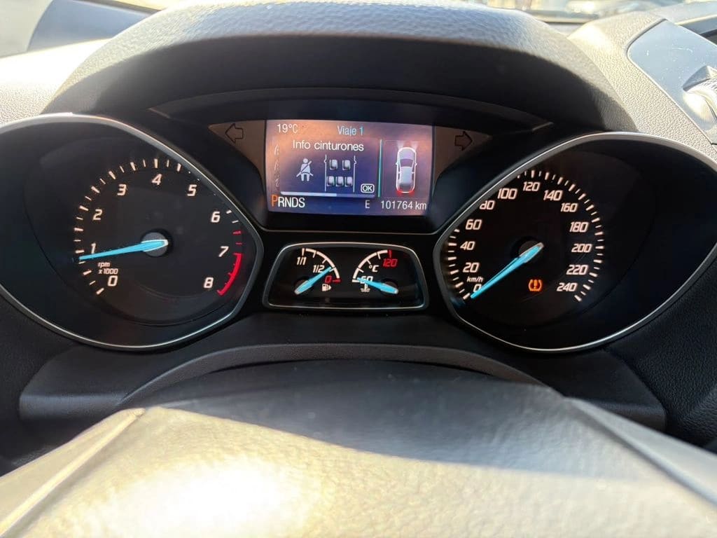 2017 Ford Escape 2.5 - Miniatura 5