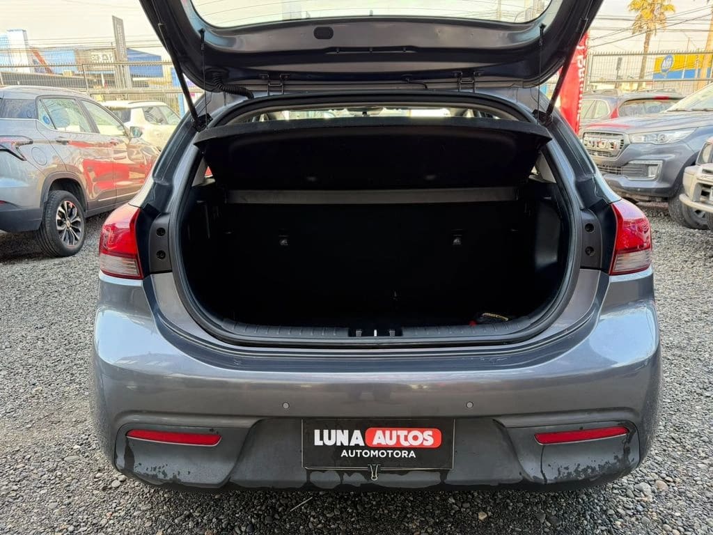 2018 KIA RIO 5 EX - Miniatura 7