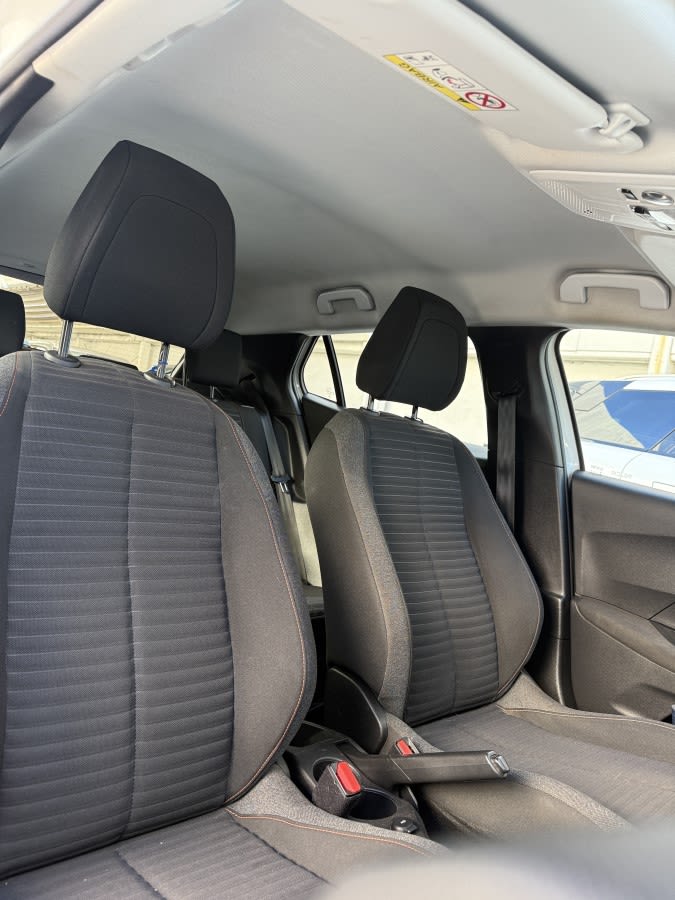 2024 PEUGEOT 2008 PURETECH 130 4X2 1.2 PURETECH Blanco - Miniatura 8