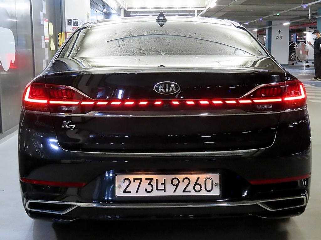 2020 Kia K7 Premier - Miniatura 5