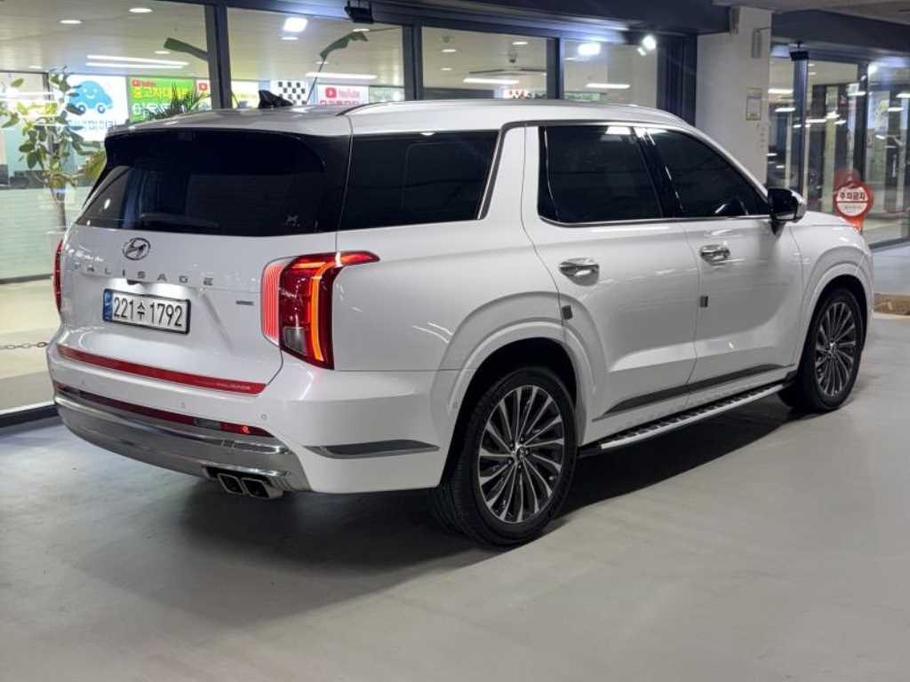 2023 Hyundai Palisade Gasoline - Miniatura 4