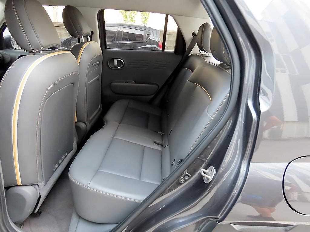 2023 Hyundai Casper 1.0 Gris - Miniatura 6
